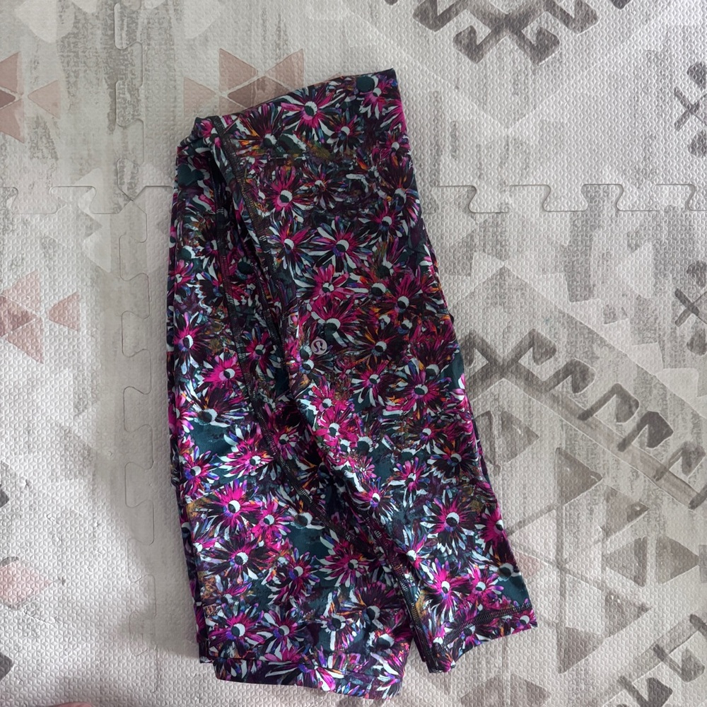 Lululemon Floral Electric Multi Swift Speed Leggings - Picture 5 of 6